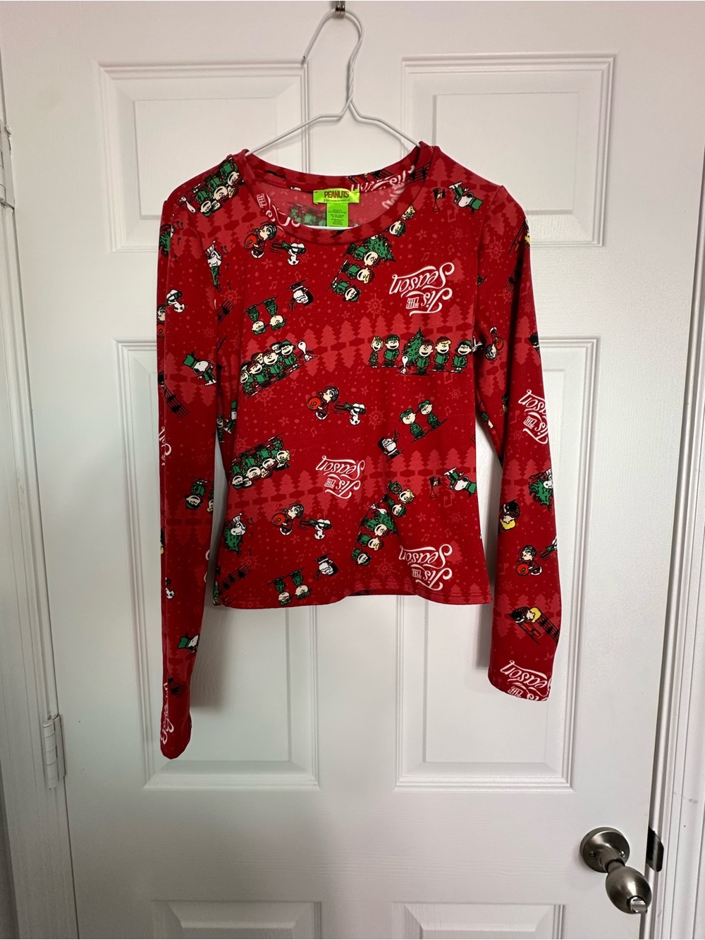 Peanuts Red Holiday Character Print Long Sleeve Top - Festive Crew